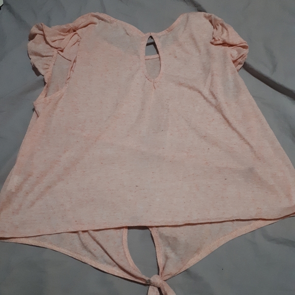 Light pink mint condition top - Picture 3 of 3